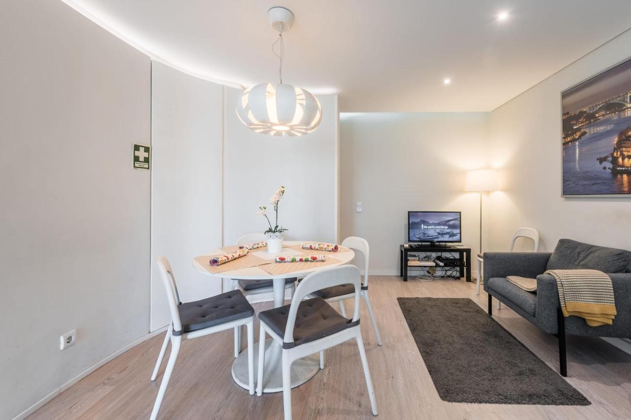Guestready - Sunny Disposition Lägenhet OOporto Exteriör bild